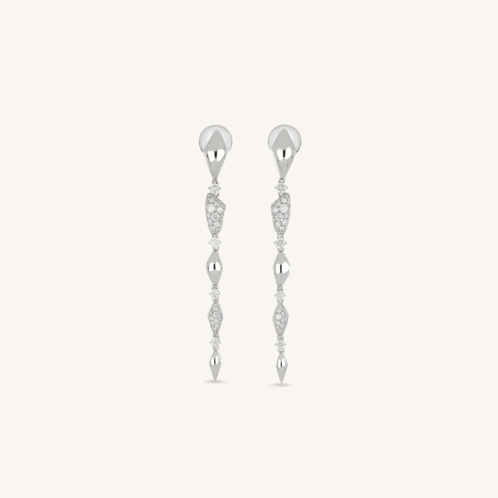 Decò long earrings with  white diamonds