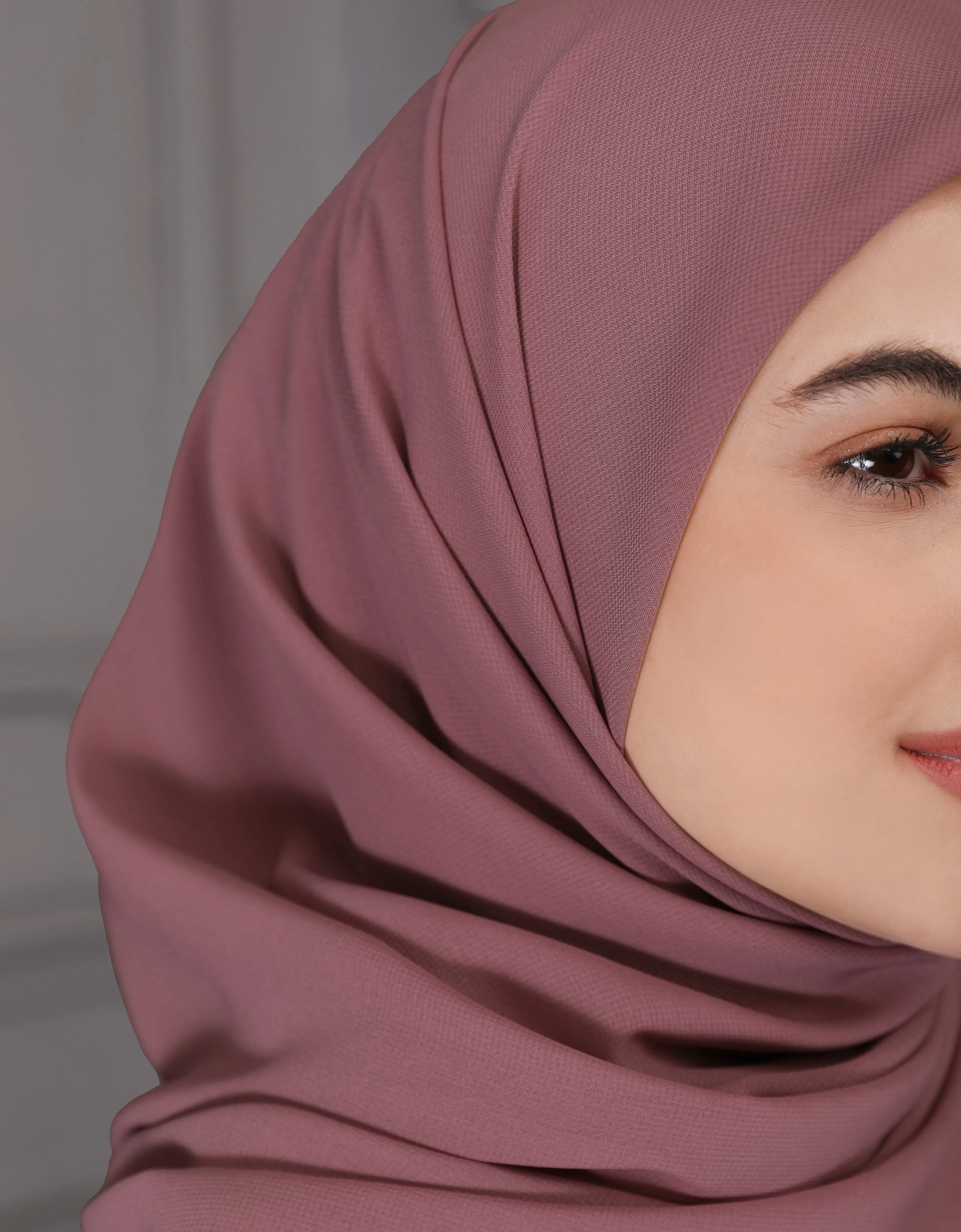 EMANI SQUARE SCARF (CHAMPAGNE BLUSH)