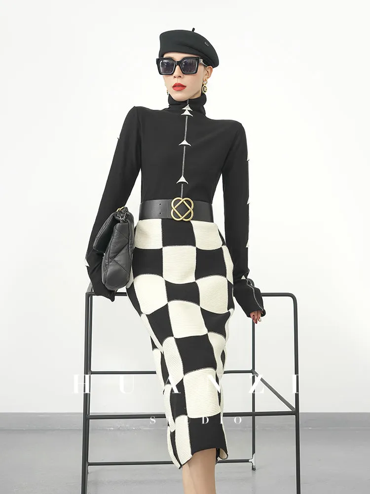 Huanzi classic black and white checkerboard high waist slim knitted fishtail skirt for women- Tiloa